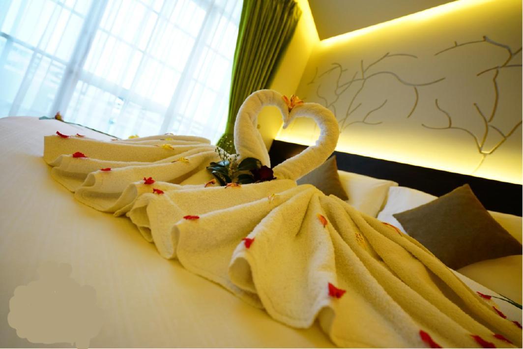 Victoria Court Suites Нувара Елия Екстериор снимка